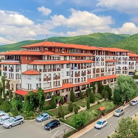 דירה Two In Etara 3, *